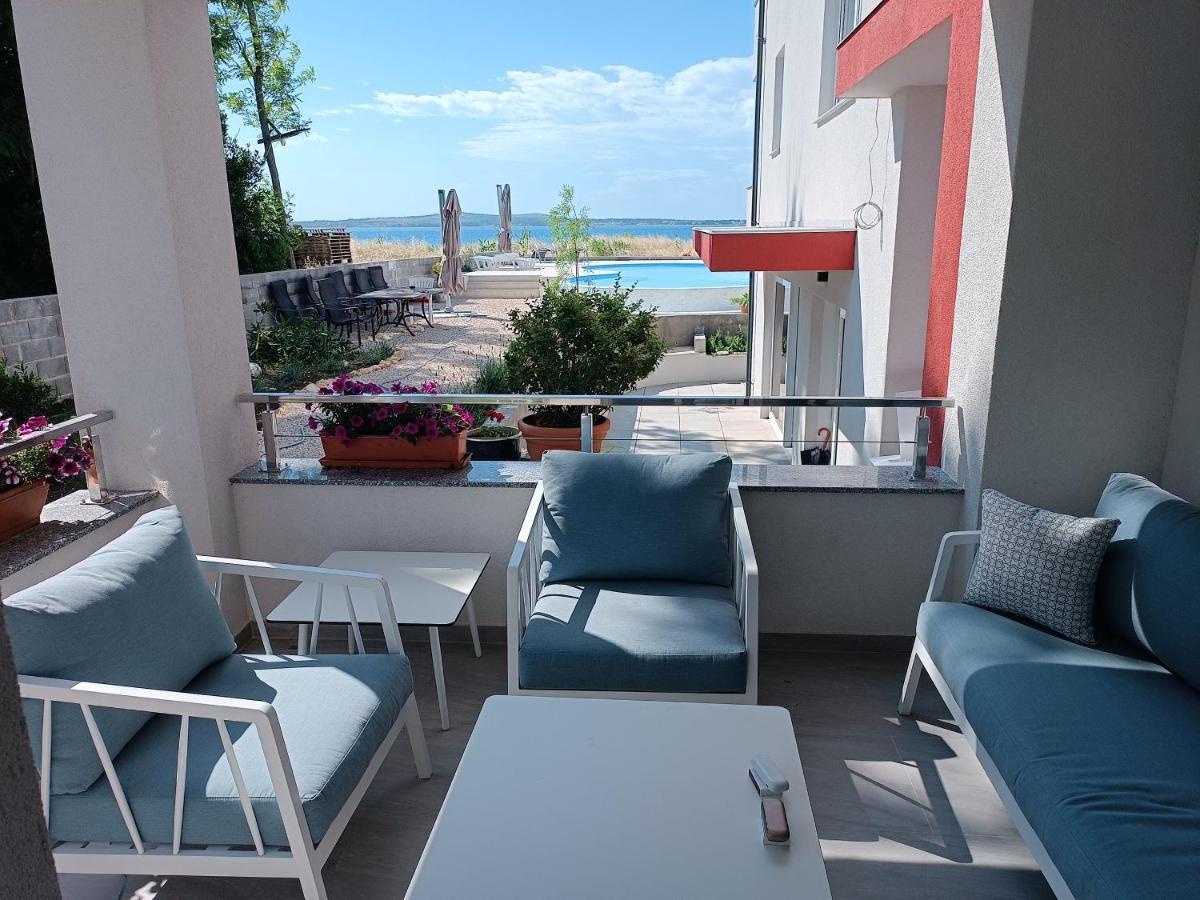 Aparthotel Dalmacija Privlaka  Extérieur photo